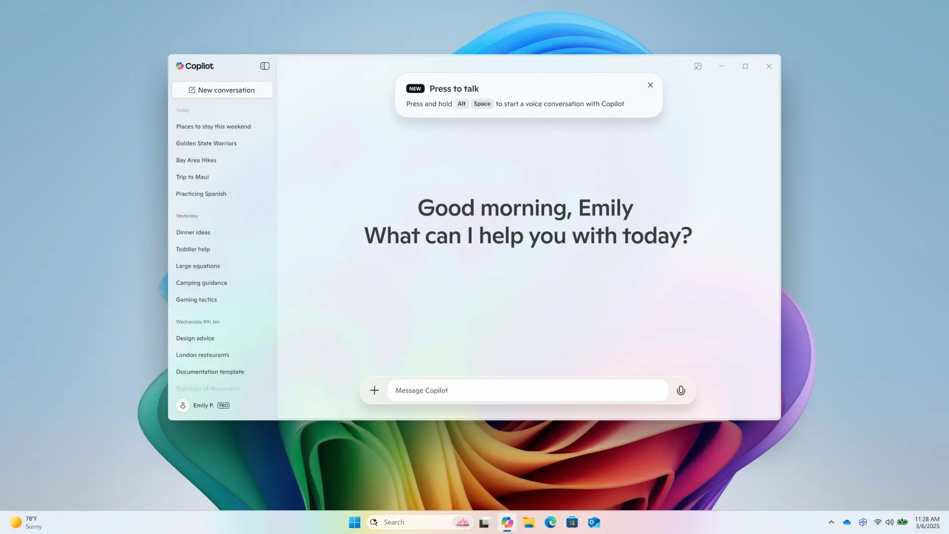 Fenêtre Copilot sur Windows 11 Affichage de l'espace de raccourci ALT + pour activer la commande vocale.