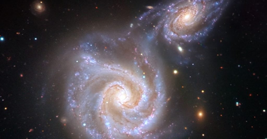 Collision de galaxie 