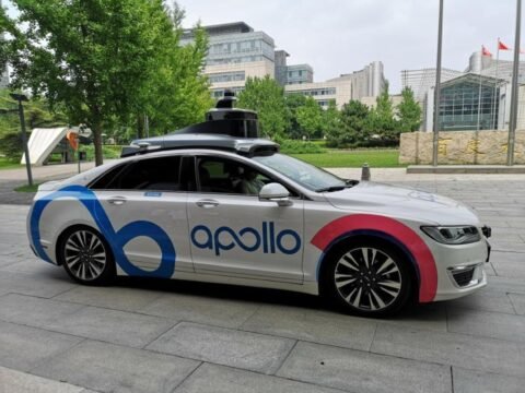 Une panne massive de robotaxis en Chine souleve des doutes.jpg