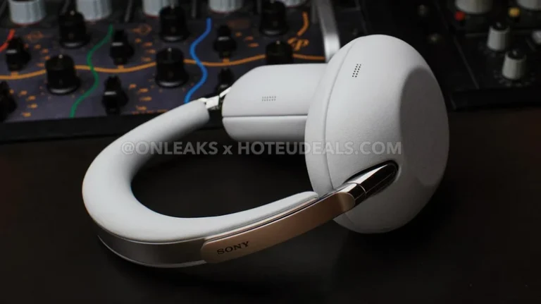 Sony ColleXion fuite des ecouteurs anniversaire WH 1000X avant le.webp.webp