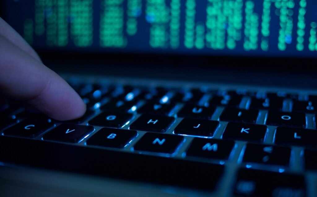 Les touches du clavier piratent des lignes de code
