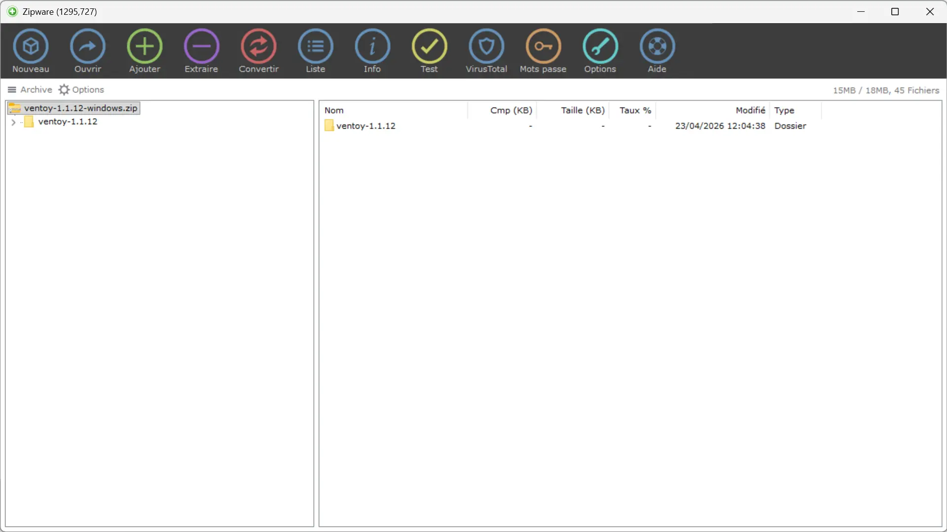 Interface principale de Zipware affichant le contenu d'une archive ZIP et les outils de compression, d'extraction et d'analyse de VirusTotal