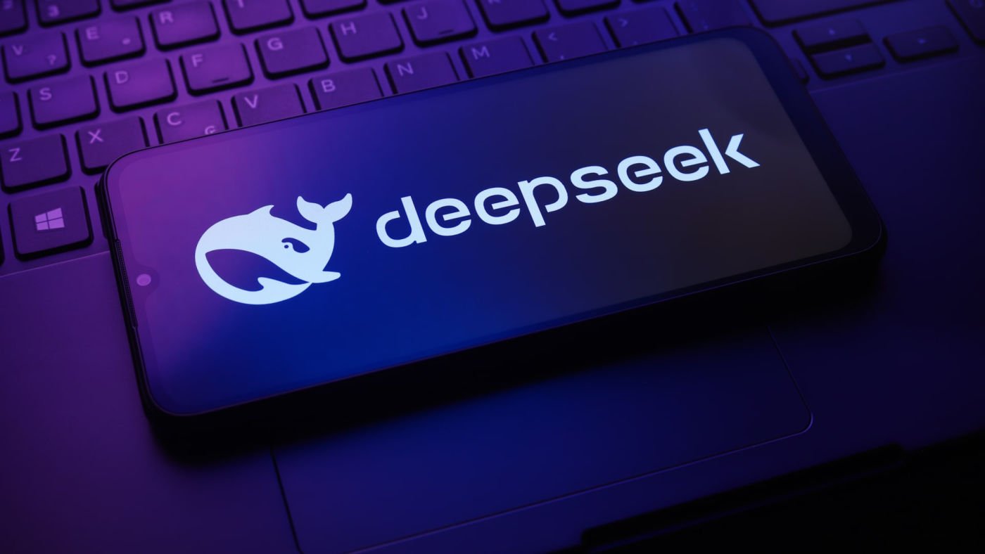DeepSeek developperait sa propre puce IA pour reduire sa dependance.jpg