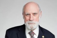 Vinton Cerf le pere dInternet prend sa retraite.jpg