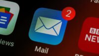 Voici pourquoi vous recevez de nombreux e mails concernant le suivi.jpg