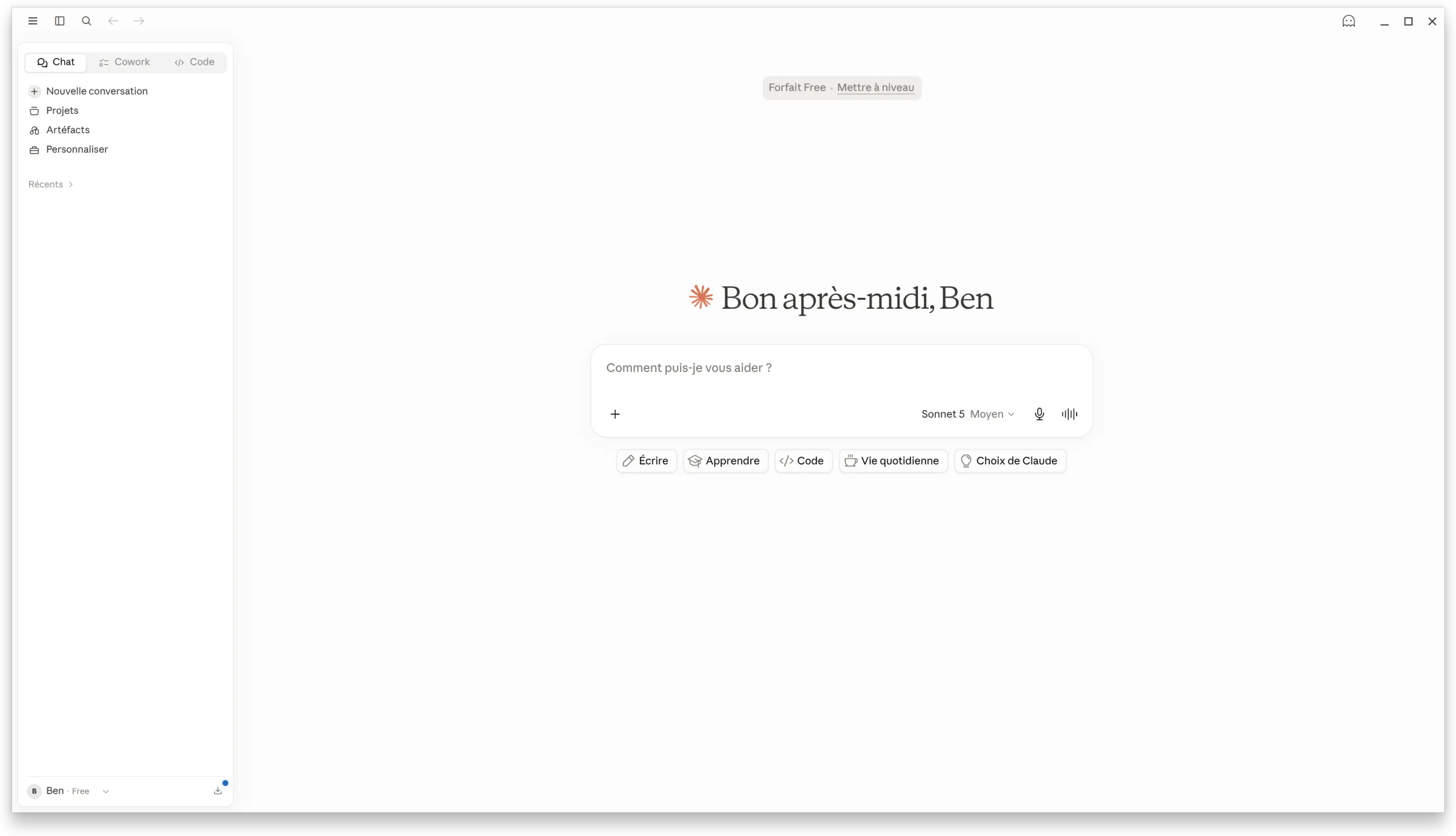 Interface principale de Claude Desktop sur Ubuntu avec les onglets Chat, Cowork et Claude Code