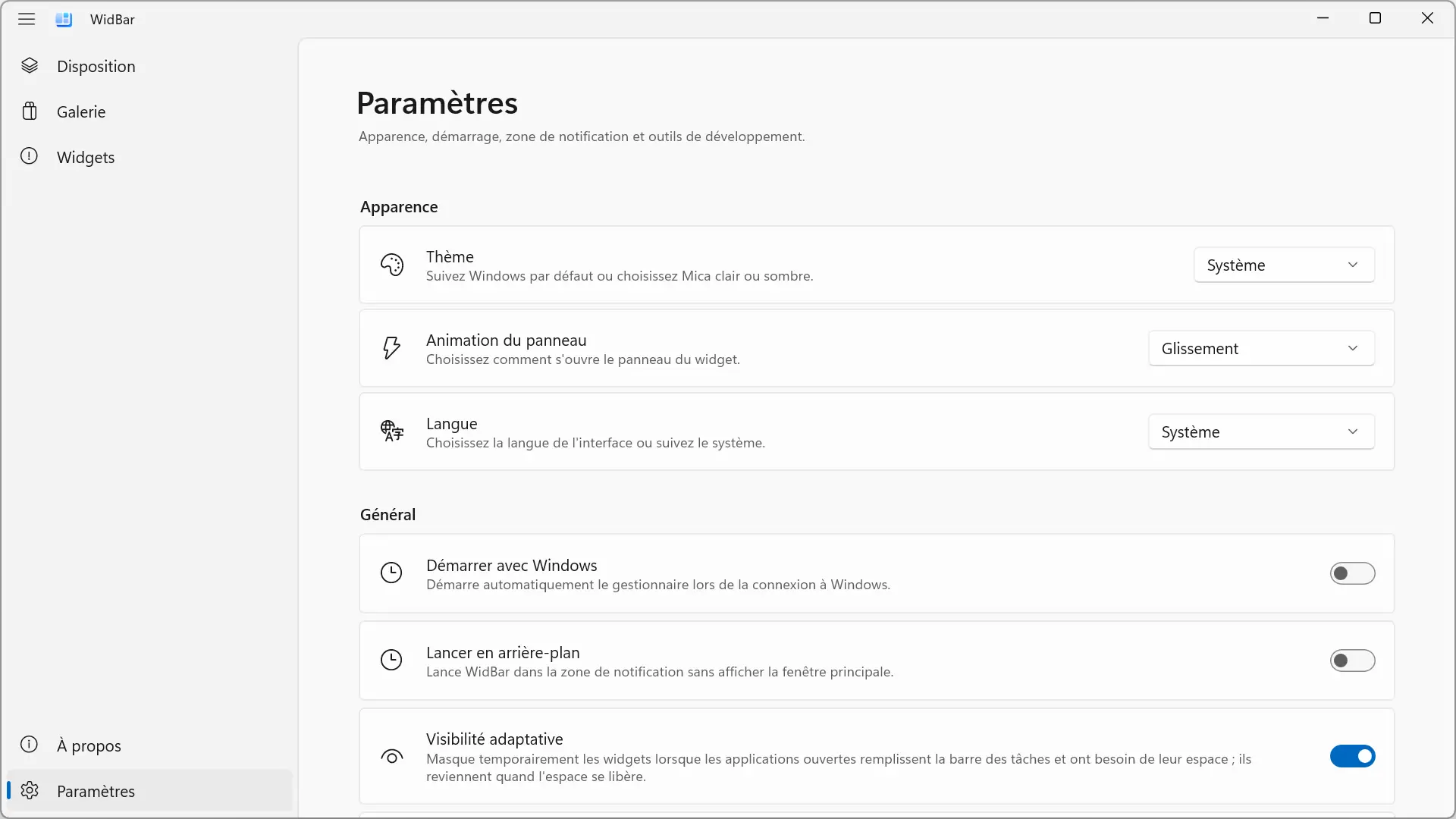 Paramètres généraux de l'application WidBar dans Windows 11 avec options de thème, de langue et de démarrage