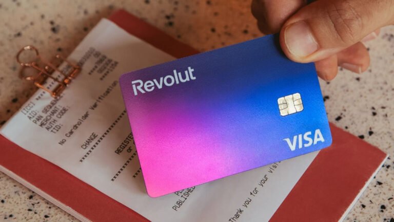 Revolut Carte Bancaire.jpg